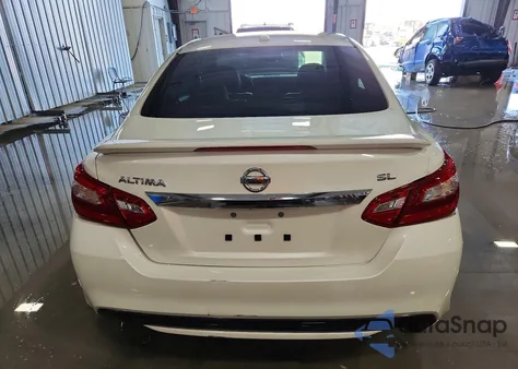 2017 Nissan Altima 2.5 from USA, damaged, VIN 1N4AL3AP2HC144223